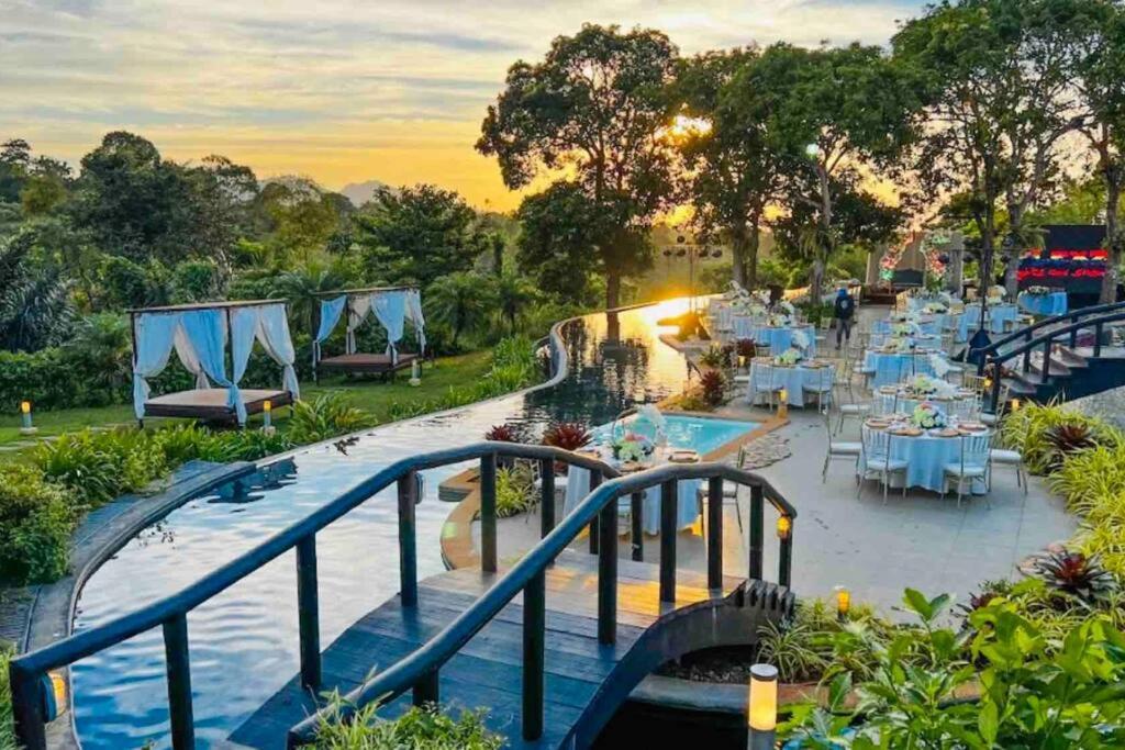 Overlooking Staycation At Sandari Batulao Tagaytay City Εξωτερικό φωτογραφία
